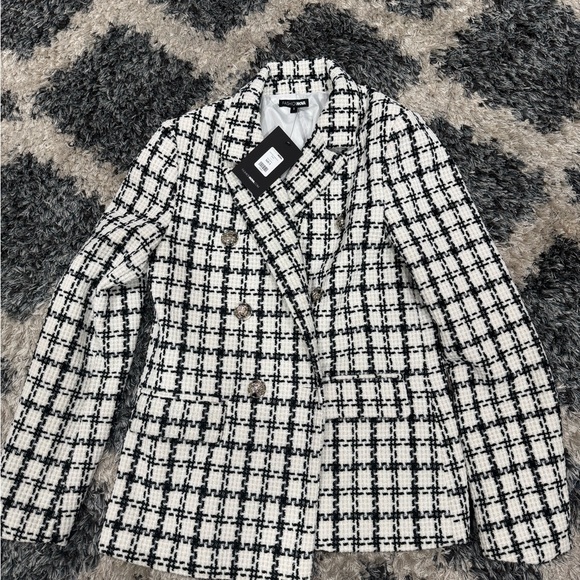 Fashion Nova Monochrome Plaid Blazer - Picture 2 of 3